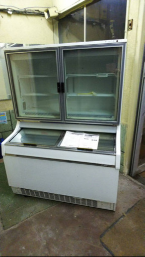 業務用冷凍庫　411リットル