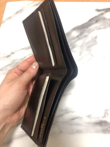 GIVENCHY 二つ折り財布 新品 黒 ジバンシー