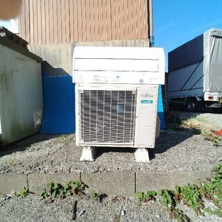 富士通ルームエアコンノクリア　6畳用です。2018年型