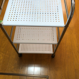 3段ラック