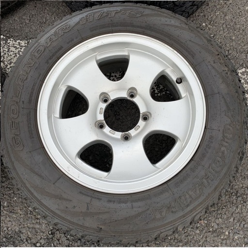 アルミ & タイヤセット 235/60R16