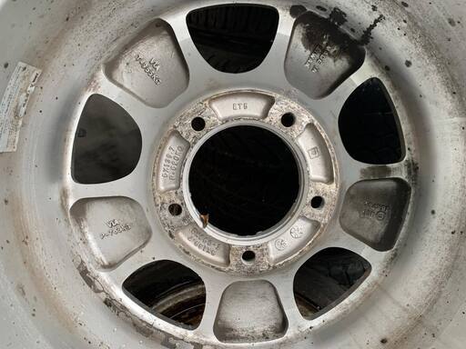 アルミ & タイヤセット 235/60R16