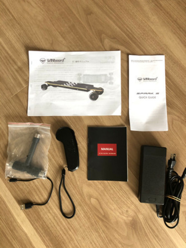 電動スケボー　スケートボード　WINboard sparkS 