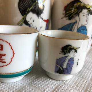 イラスト入りとっくり、おちょこセットの画像