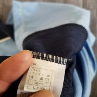 サッカーユニフォームの画像