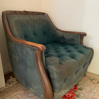 エマニエル夫人 色違いアンティークソファー 一脚の画像