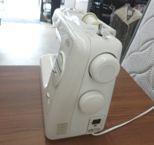 商談中　電子ミシン トヨタ クラフティア MC1000 スタート/ストップボタン シンプル 通電OK ペイペイ対応 札幌市西区西野