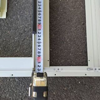 サッシの枠とシャッターのセット（中古）の画像