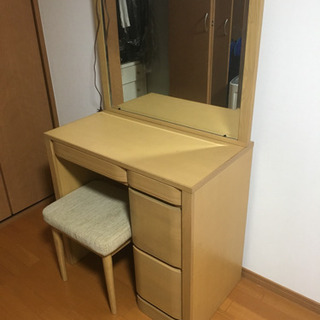 ドレッサー