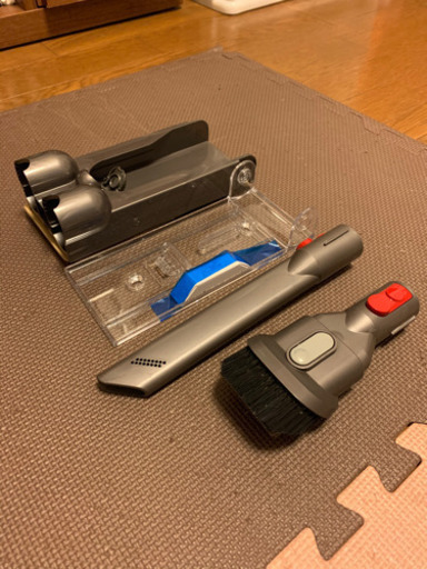 受渡者様決定【ダイソン純正　ブラシ・ノズル】ダイソン　dyson cyclone v10 fluffy コードレスクリーナー パーツ
