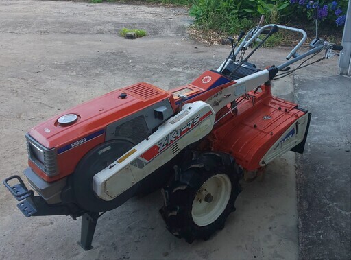 鹿児島発　クボタ（全農仕様）セル始動　7.5馬力　ディーゼルエンジン耕うん機ZK1-75