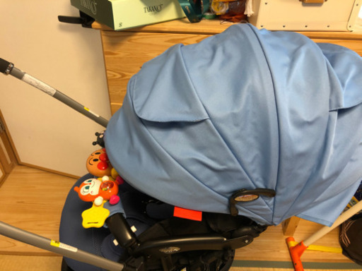 お値下げしました。アップリカ　ラクーナベビーカー新品に近い