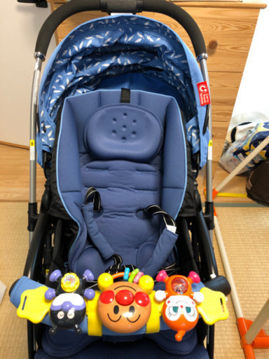 お値下げしました。アップリカ　ラクーナベビーカー新品に近い