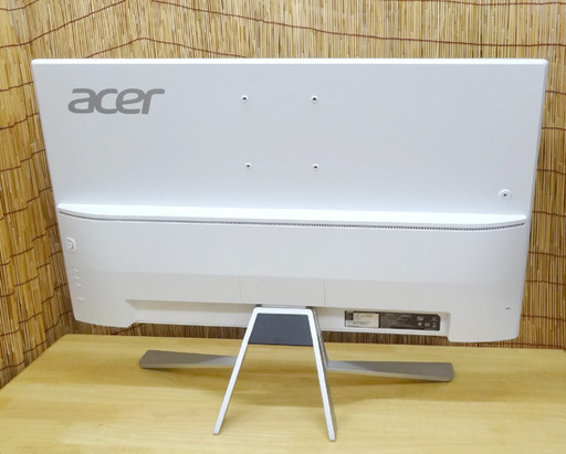 使用感少なめ★2018年製 acer 31.5型 4Kモニター ET322QKwmiipx HDR10対応 ディスプレイ  HDMI 