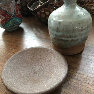 益子　信楽☆徳利と小皿の画像