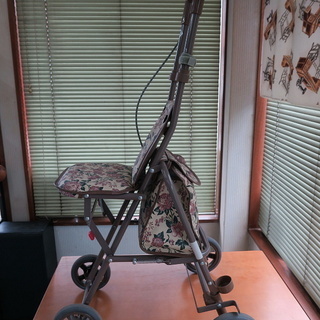 シルバーカー サニーウォーカー AS-Ⅲ 花柄ブラウン 手押し車 島製作所 お越し頂ける方のみ譲渡の画像