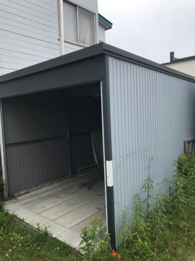 再出品　　ガレージ　コンクリート板付き