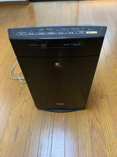 空気清浄機、加湿機能付き　Panasonic F-vc55XL