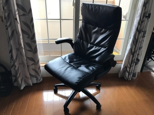 ニトリ　ワークチェア　クラウド