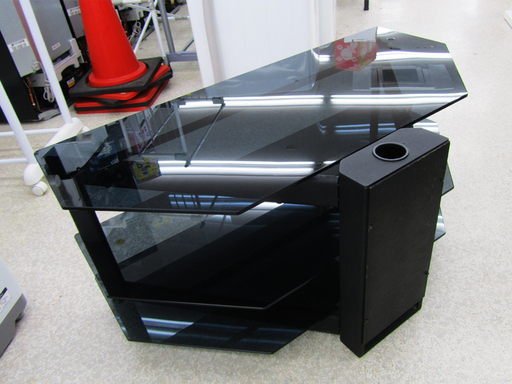 テレビ台 ガラス 幅97cm 黒 台形 テレビボード TV台 AVボード☆ PayPay(ペイペイ)決済可能 ☆ 札幌市 北区 屯田