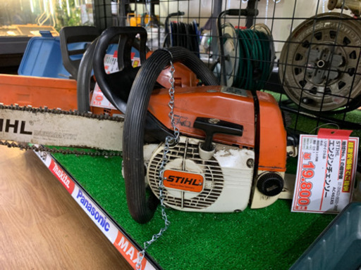 STIHL エンジンチェンソー 【店頭取引限定】【中古品】1点限り早い者勝ち！