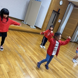 ハンキードーリーダンススタジオ　近場で自分磨きができるダンススクールの画像