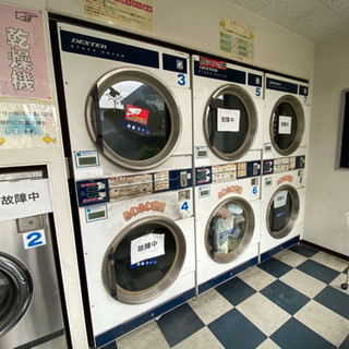 コンテナ　コインランドリー　送料一部負担の画像