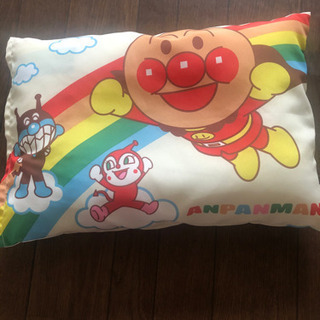 ☆新品に近い☆アンパンマン  子供用まくら※処分間近