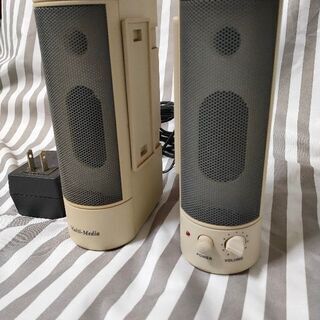 パソコン用スピーカーの画像