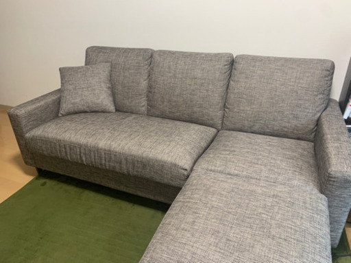 ニトリ三人掛けソファ 受渡し先決まりました、