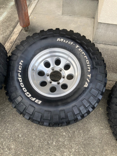 ジムラインタイプ2 -28  bfgoodrich km2 33×12.5r15