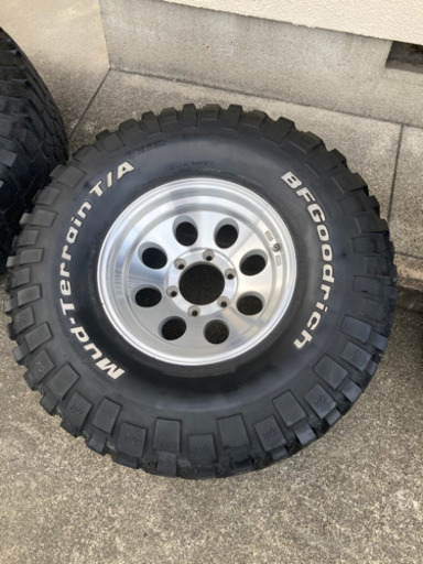 ジムラインタイプ2 -28  bfgoodrich km2 33×12.5r15
