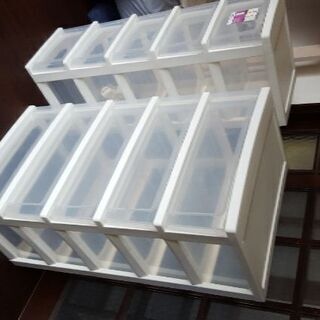 Storage drawers収納引き出し