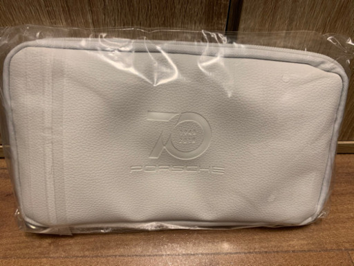 【新品】ポルシェ正規店より70周年記念ハンドバック