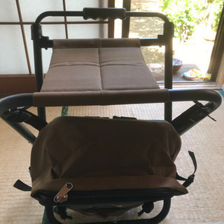 キャリーバッグチェアーの画像