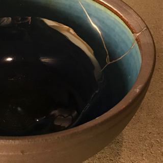  室町時代から伝わる伝統的な金継ぎを気軽に体験できるワークショップの画像
