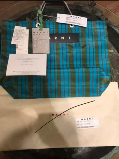 新品未使用！MARNI フラワーカフェバック　トートバッグ　チェック