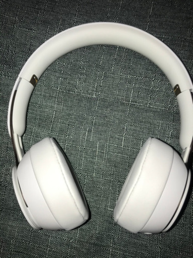 ヘッドフォン BEATS SOLO PRO