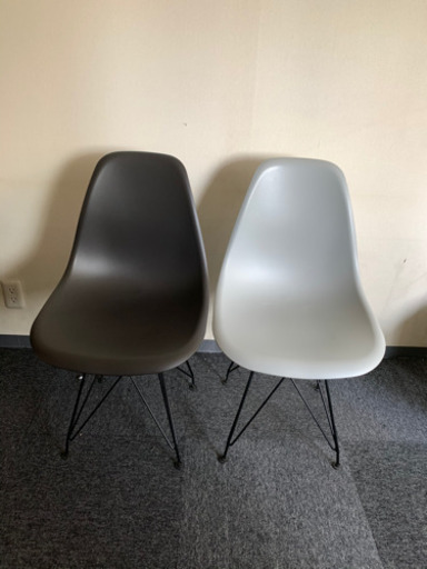 プラスチックチェアー4脚セット