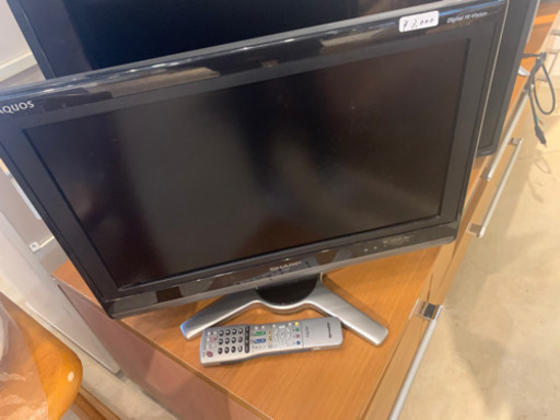 液晶テレビ　テレビ　20インチ