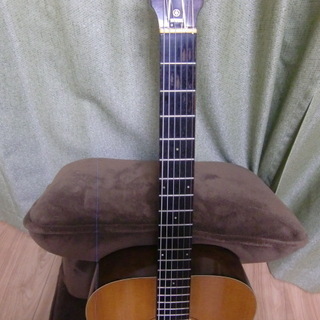 ヤマハ　FG-110　レッドラベル　程度良好ですの画像