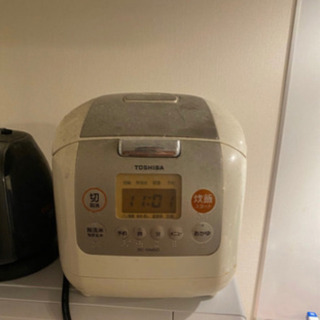 東芝　炊飯器の画像