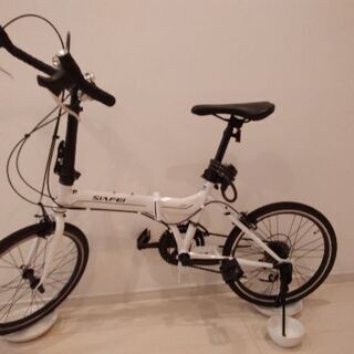 ほとんど新品　２１段変速機の自転車の画像