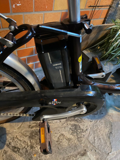 ほぼ新品　電動アシスト自転車