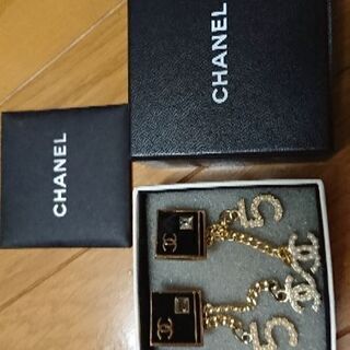 CHANEL ピアス 