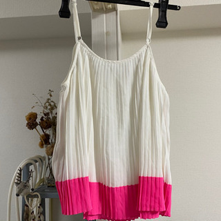 【200円】Forever21 キャミソール