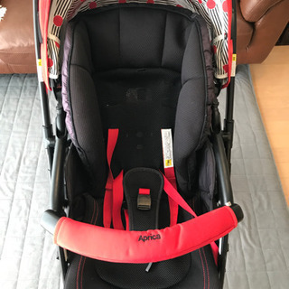 【格安】アップリカ  ハイシート  ベビーカーの画像