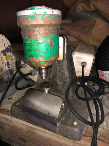 ほたて穴あけ機3