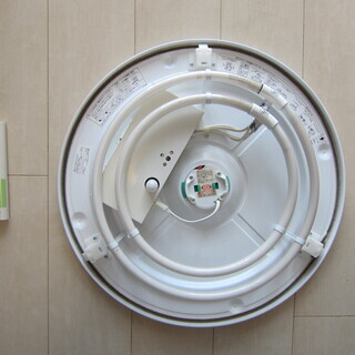 4(A6)中古、天井照明、リモコン付、34W＋27W、シーリングライト