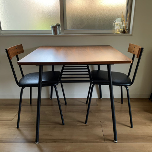 【ニトリ】ダイニングテーブル チェア×2付き★